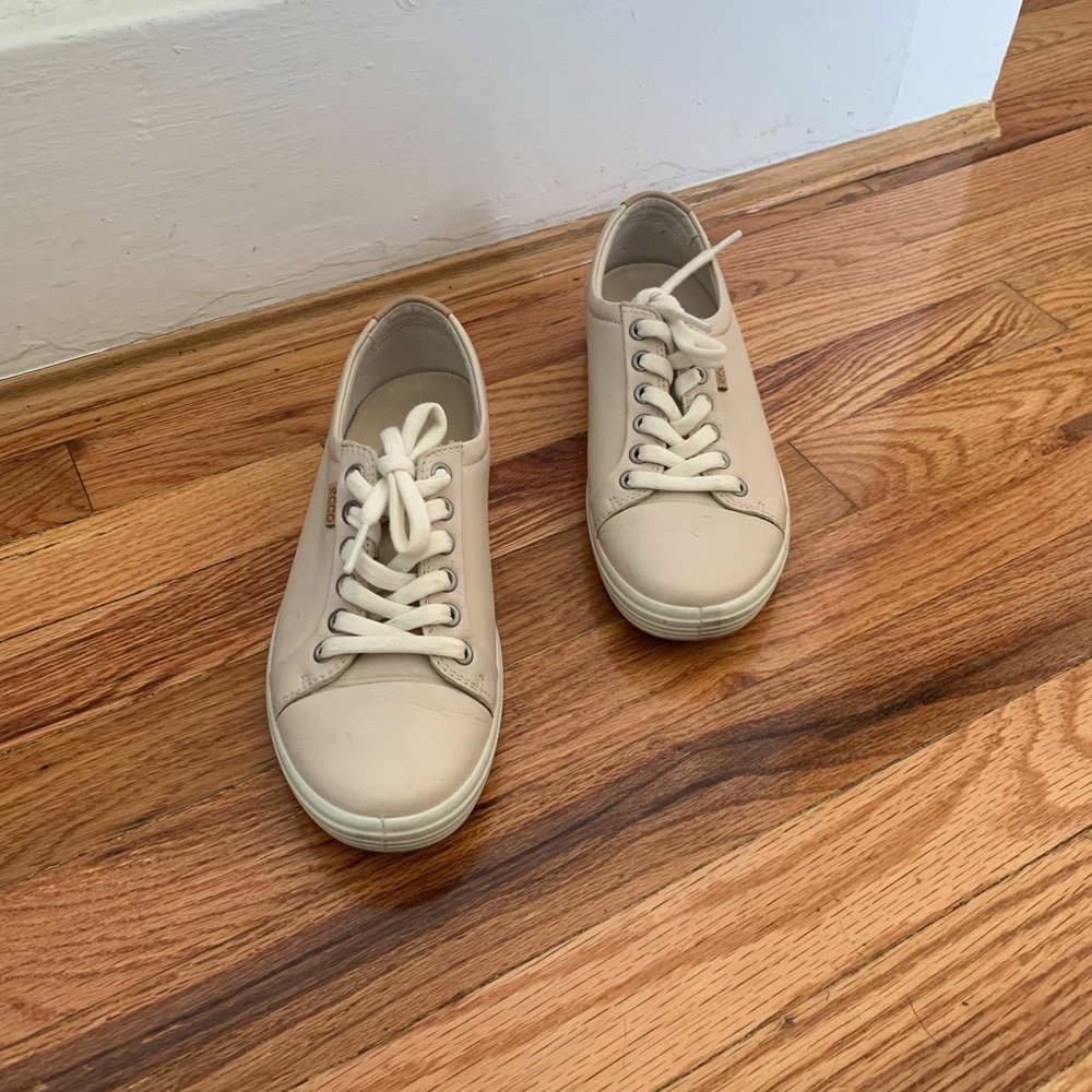 Ecco sneakers